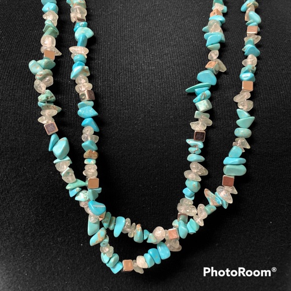 Costume jewelry turquoise necklace - Picture 2 of 5
